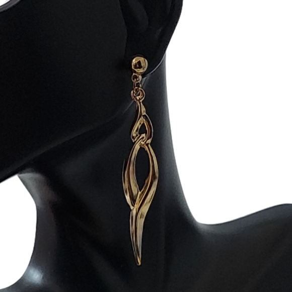 E1700 Gold Drop Earrings - Picture 9 of 16